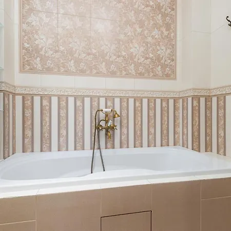 Gefest Stylish Apartment Odesa